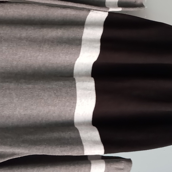 CHARLIE PAIGE Sweater Dress - Picture 4 of 7